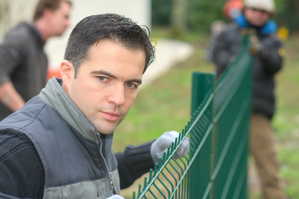 Fencing Contractors