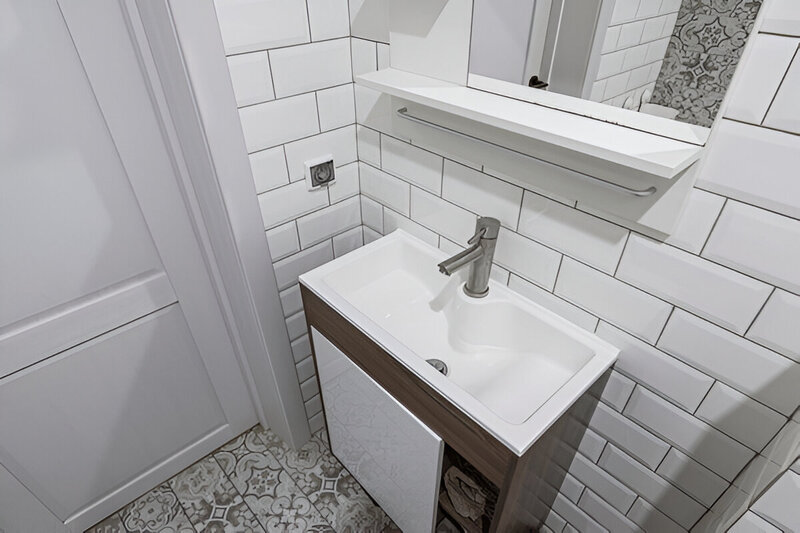 small space bathroom vanities