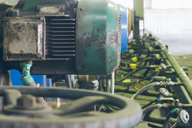 automatic greasing system